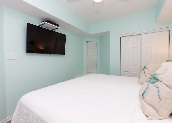 Tropic Isles 704 Gulf Shores